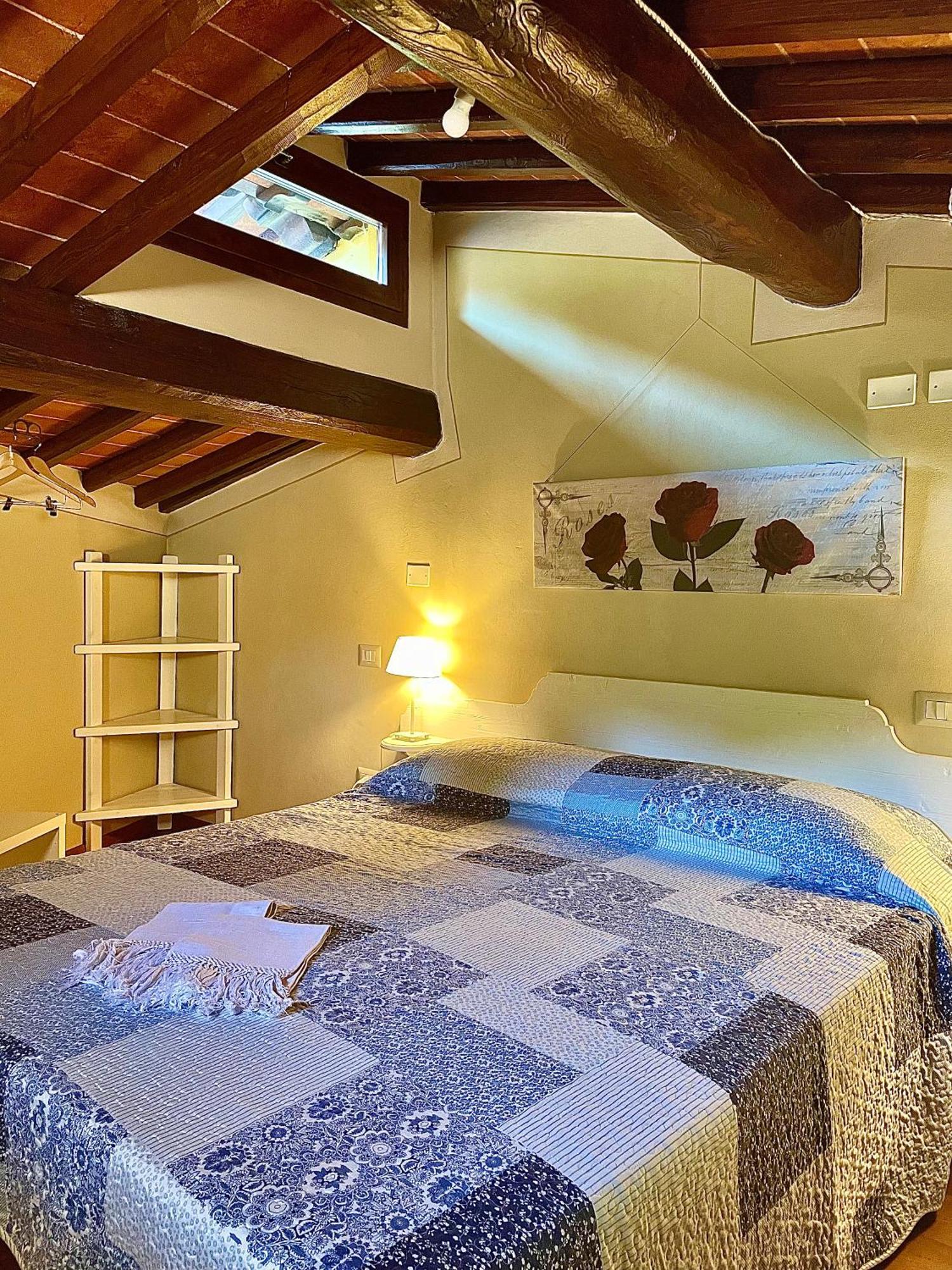 פרוג'ה Il Cortile Delle Rose Holiday House מראה חיצוני תמונה